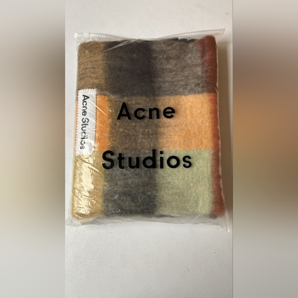 Acne Studios Scarf - Picture 2 of 2